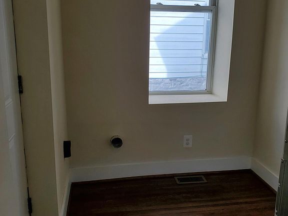 Washer/dryer hookup