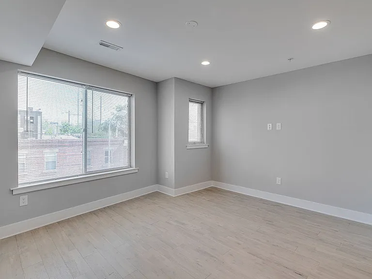 2522 Federal St #3 — Photo 6