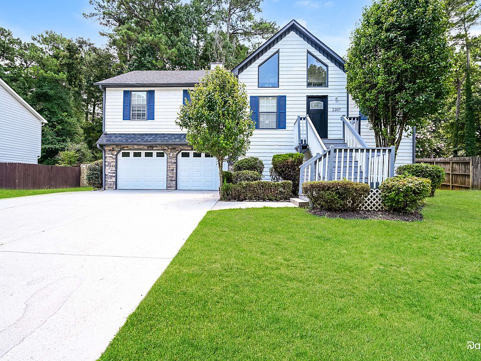 1st image of 2207 Boulder Springs Dr
