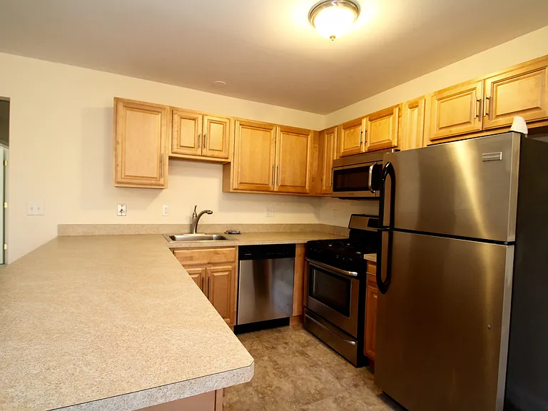 26 Novak St — Photo 2