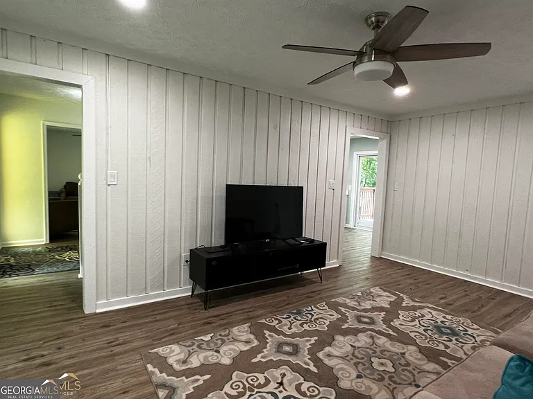 208 Swanson Rdg — Photo 25