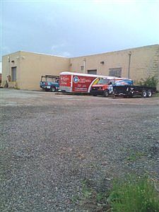 2nd image of 3347 Industrial Blvd