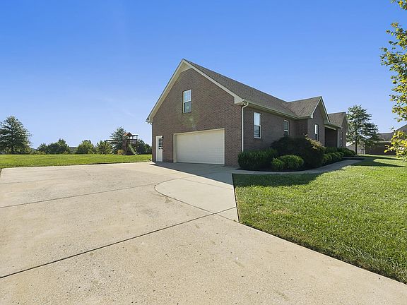 5th image of 1010 Heritage Hills Dr