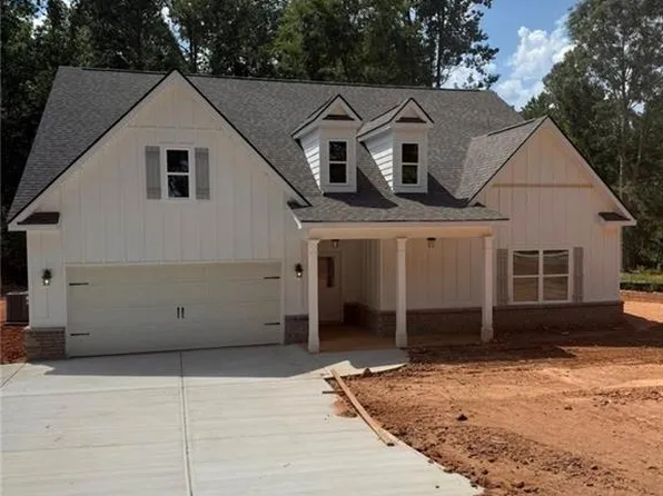 411 Elwyn Barrett Rd, Jefferson, GA 30549