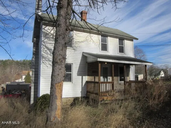 162 Executive Dr, Fallentimber, PA 16639