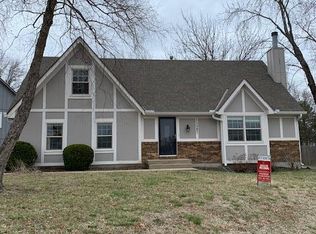 11587 Earnshaw St, Overland Park, KS 66210
