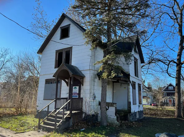 102 Kirkwood Pl, Syracuse, NY 13205