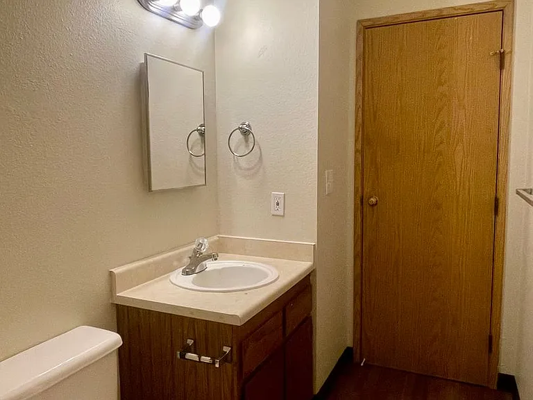 1740 & 1758 Bramble Pl — Photo 14