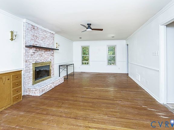 4th image of 720 Dove Path Ln