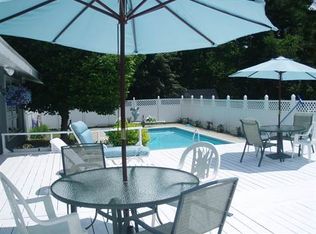 11 Kennedy Dr, Huntington, MA 01050