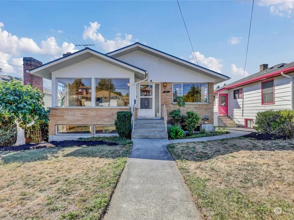 4811 15th Avenue S, Seattle, WA 98108