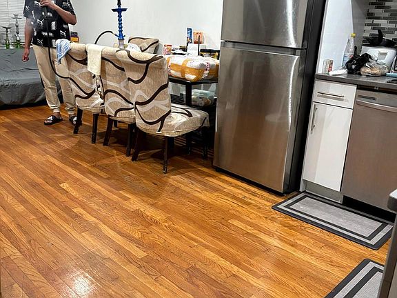 5th image of 25-37 72nd Street
