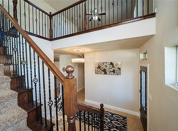 4th image of 3901 Ellenboro Dr