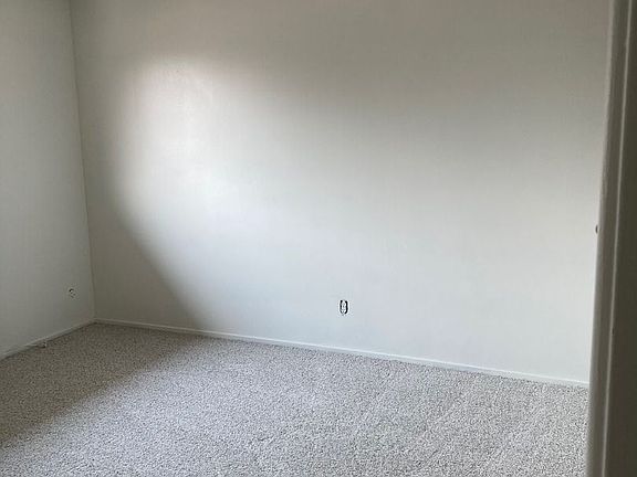 2nd image of 800 S Chapel Ave APT A