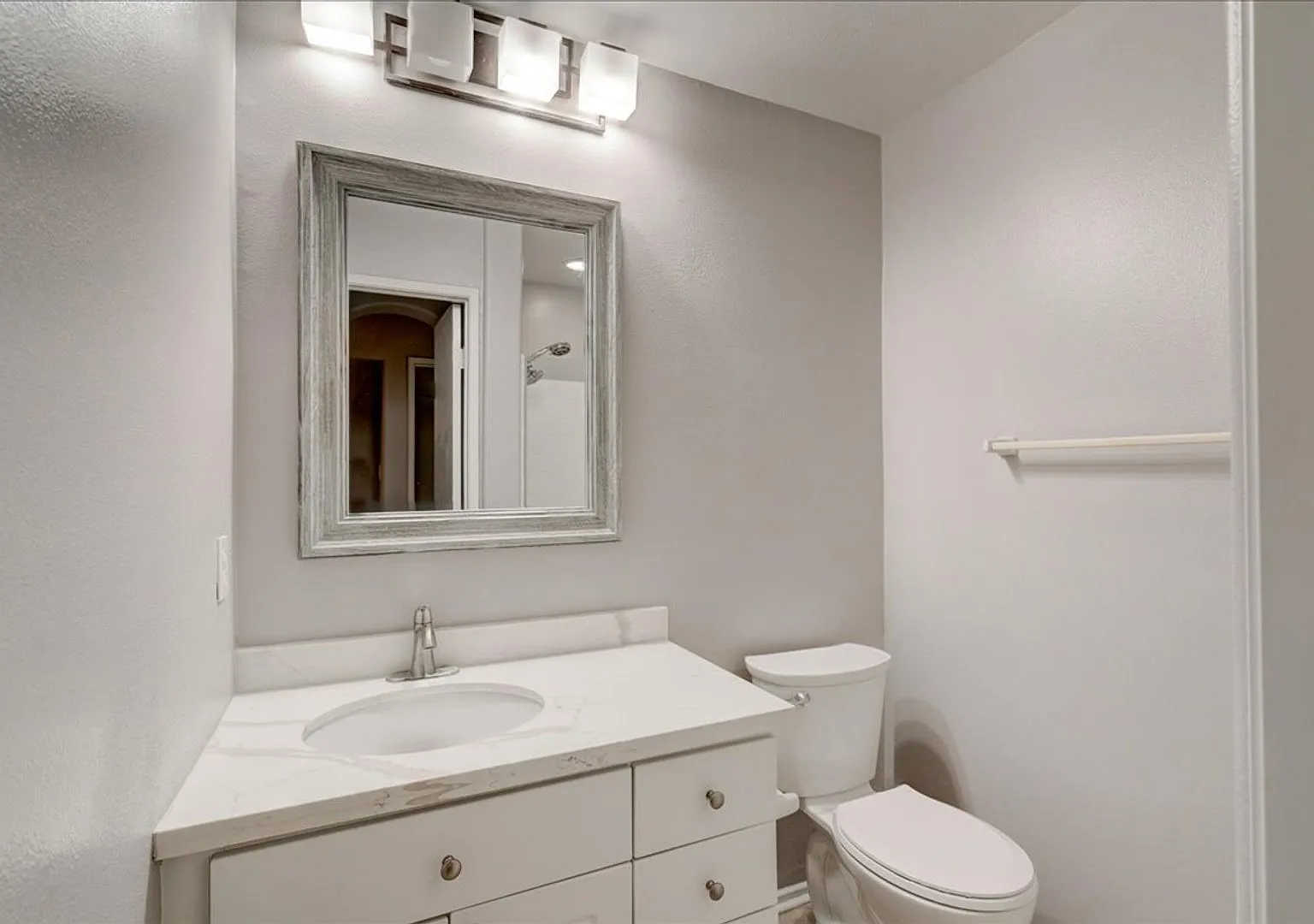 12680 Carmel Country Road, Unit 15 — Photo 4