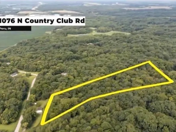 1076 N Country Club Rd, Peru, IN 46970