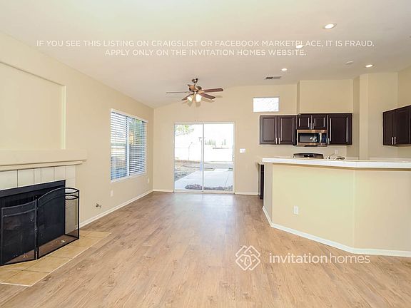 5th image of 42550 Blossom Dr