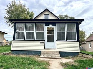 5515 S 33rd St, Omaha, NE 68107