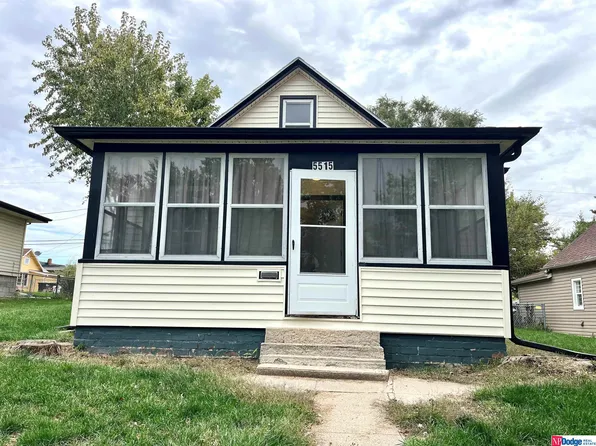 5515 S 33rd St, Omaha, NE 68107