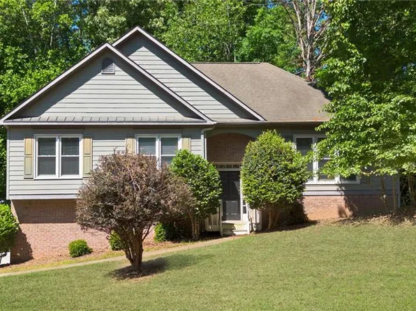 3616 Broken Arrow Dr, Woodstock, GA 30189