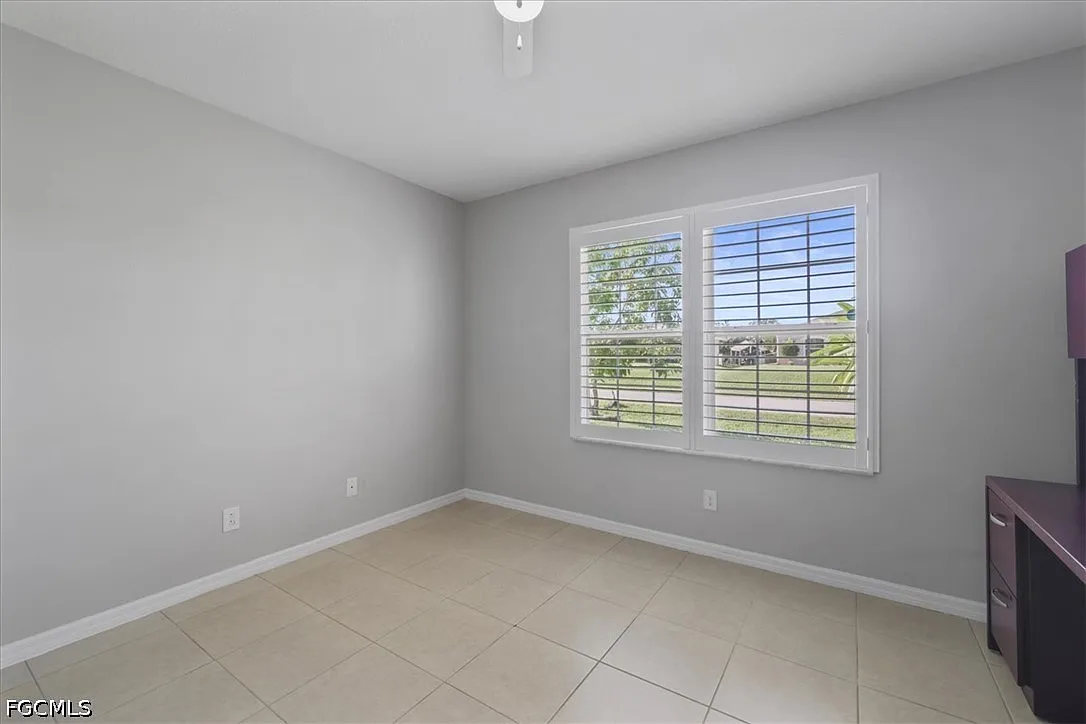 5 bed, 3.0 bath, 2606 sqft, $3,500 — Photo 4