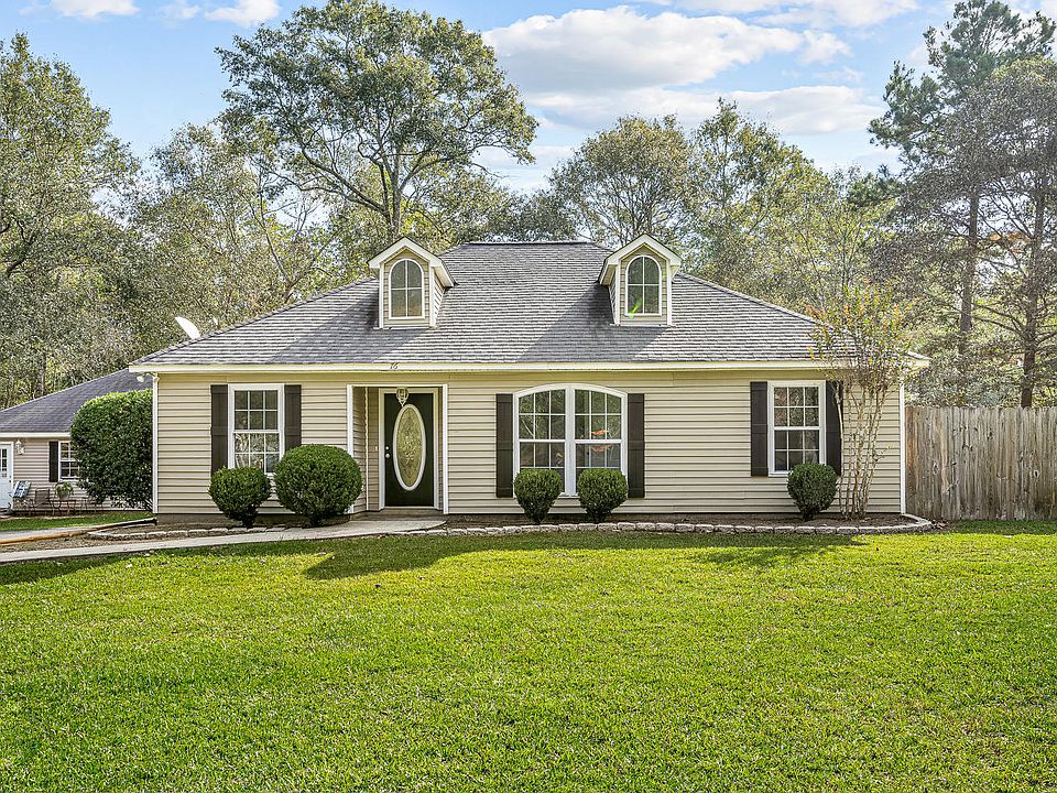 1st image of 76 Hidden Oaks Dr