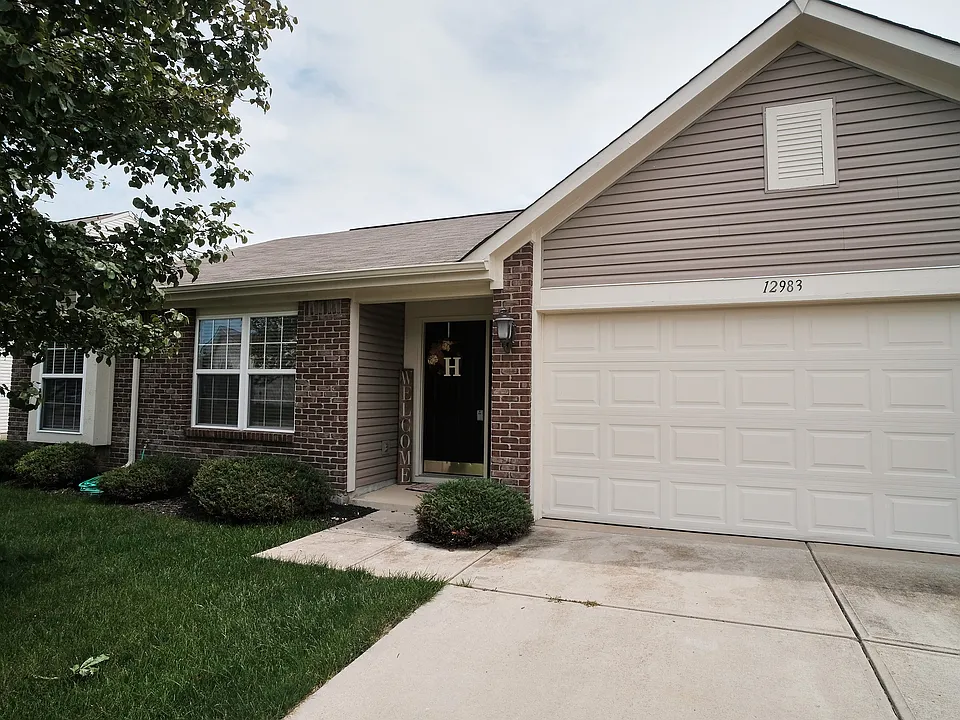 12983 Quarterback Ln