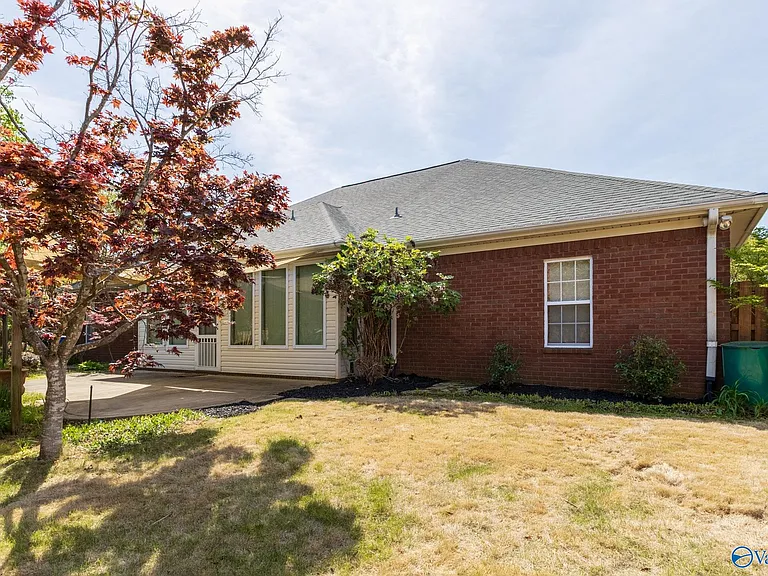 125 Monument Ln — Photo 14