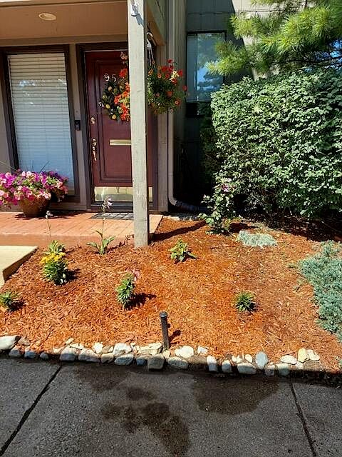 1st image of 9595 Harbour Cove Ct