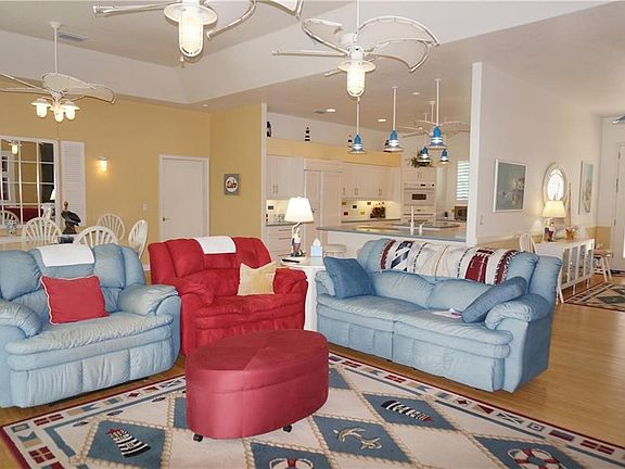 5th image of 20575 Albury Dr