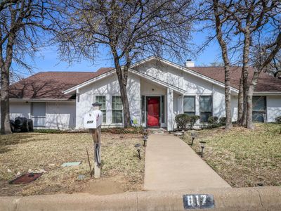 817 High Woods Trl, Fort Worth, TX, 76112