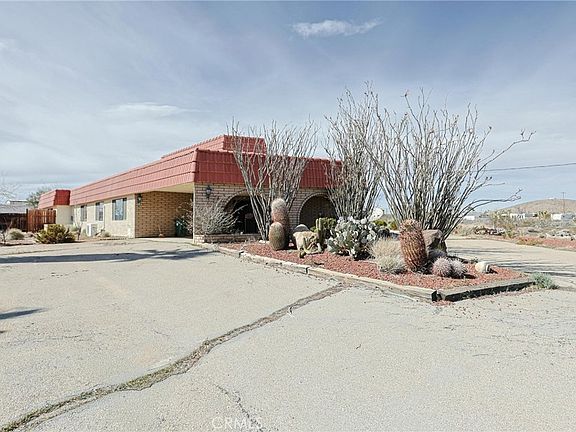 2nd image of 3150 Julcrest Rd