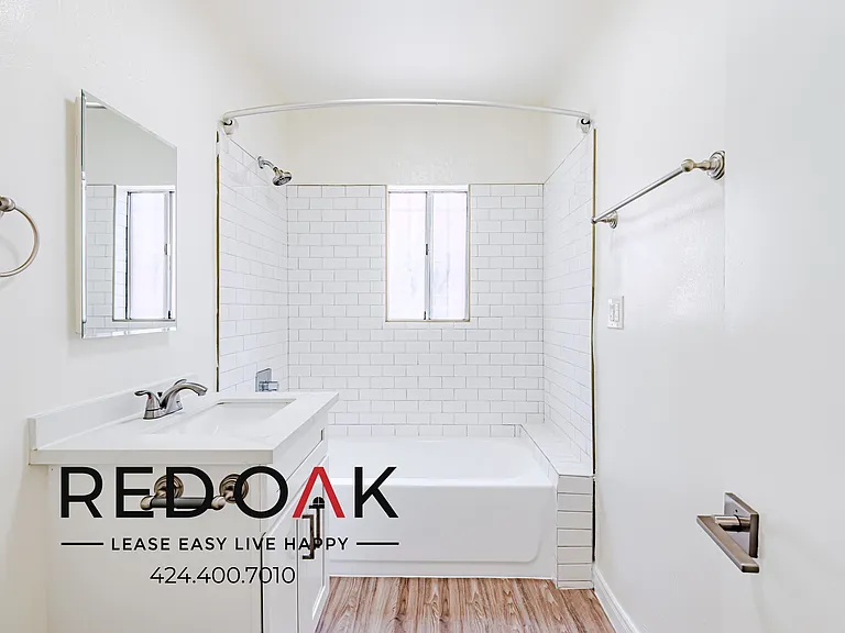 1876 W 24th St #1876 — Photo 14