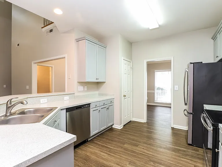 10421 Henbane Ct — Photo 8