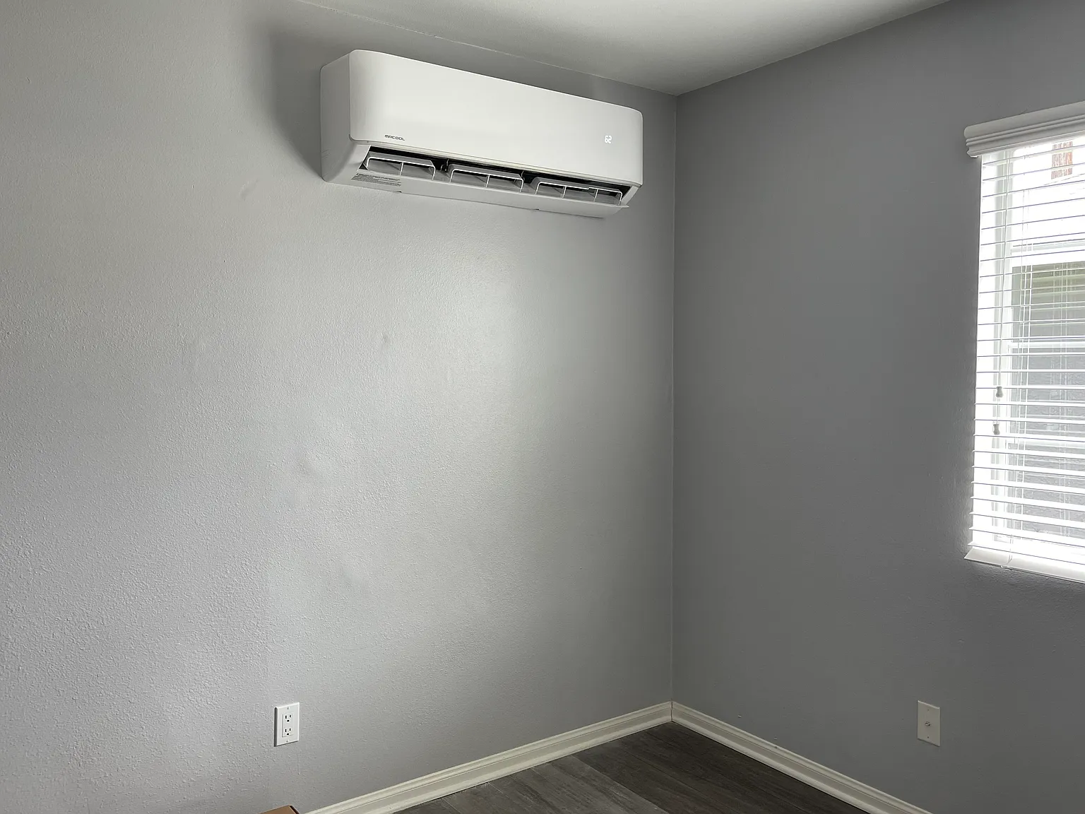 506 S Revere St — Photo 3