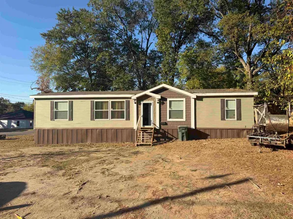 401 E Jackson Ave, Monticello, AR 71655