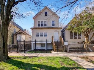 2821 E 93rd St #2, Chicago, IL 60617