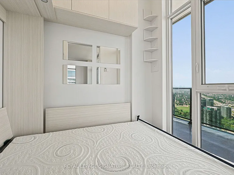 70 Annie Craig Dr #1 — Photo 17