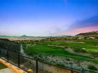 650 Scenic Cliff Dr, Henderson, NV 89012