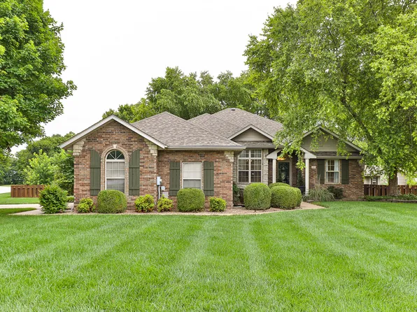 1115 W School Street, Ozark, MO 65721