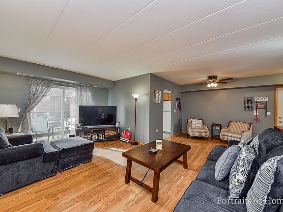 2nd image of 6970 Heritage Cir APT 2C