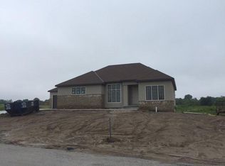 3721 Doonbeg Rd, Lincoln, NE 68520