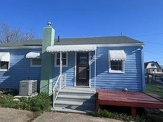 1196 E Archwood Ave Photo 1