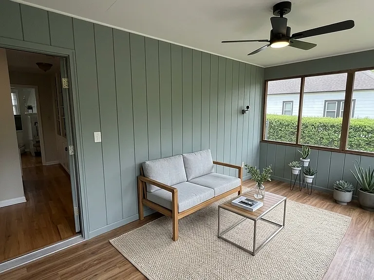 1922 Island Home Ave — Photo 17