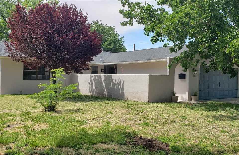 1st image of 106 Linda Cir