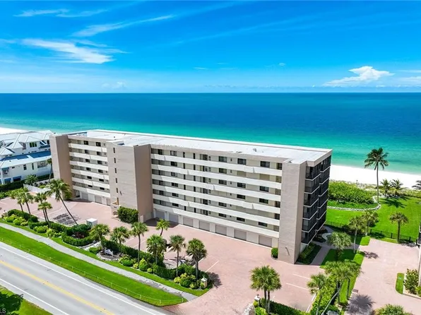 10475 Gulf Shore DR #114, NAPLES, FL 34108
