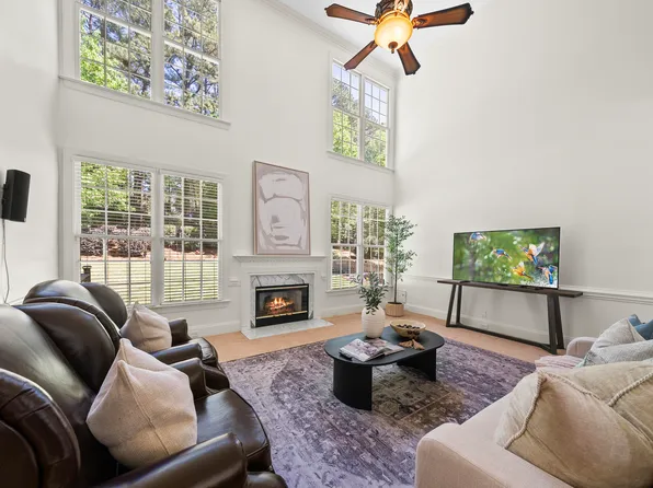 115 Council Gap Ct, Cary, NC 27513