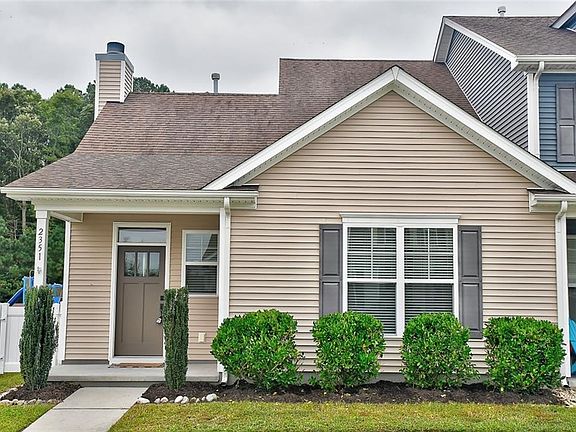 2nd image of 2351 Nottoway Ln
