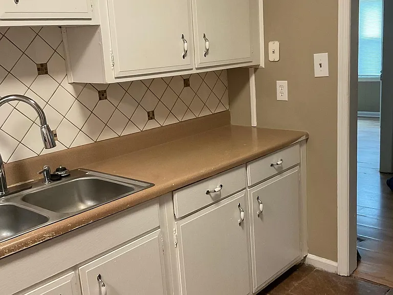 1826 Catalina Dr — Photo 17