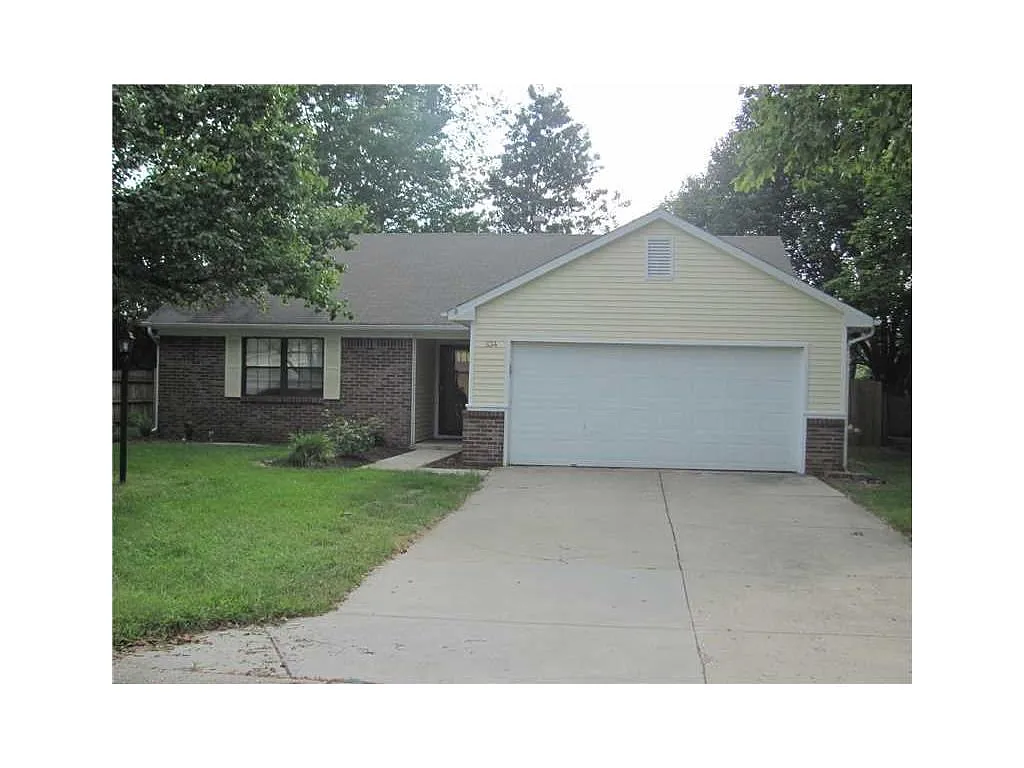 834 Sunbow Cir photo 1
